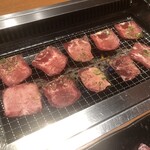 月島焼肉 ろくのぶ - 