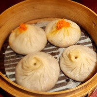 ジョーズ シャンハイ ニューヨーク 銀座店 - セットの小籠包、これ二人分です。
