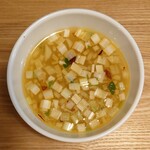 クラム＆ボニート 貝節麺ライク - オイルの重みを持たせたつけ汁