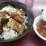 San kouen - 豚の角煮丼（スープ付）