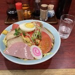 園春 - 五目冷やし中華¥850