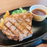 フォルクス - 熟成サーロインステーキランチ 150g 2,618円