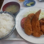 まんぷく食堂 - B定食　650円