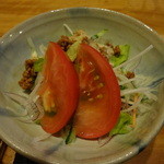 Tokinomori - 付け合せのサラダ☆ひき肉が入っています。
