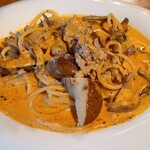 森の中のレストラン こどう - 蓼科豚サルシッチャと妙義産きのこトマト