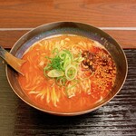 神楽 海老で鯛を釣る麺堂 - 