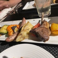 ポム・ダダン - 