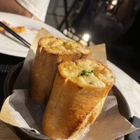 ポム・ダダン - 