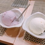 Tempura Sakusaku - ブルーベリーアイスクリーム、塩バニラアイスクリーム