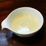 キッチン ブルー グローブ - サービス２、暖かいコーンスープ