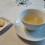 Le Salon de Legumes - ミニャルディーズとハーブティー