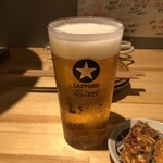 七輪焼デジゴリラ - 茹だるような暑さにキンキンに冷えた生ビールが沁みる