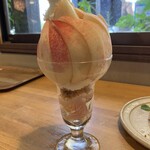桃の農家カフェ ラペスカ - 