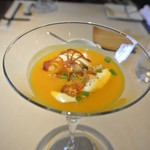 祇園 Abbesses - バターナッツカボチャとヘーゼルナッツの冷製スープ