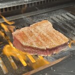 完全個室焼肉 GYU - シャトーブリアンのステーキサンド