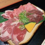 A5山形牛一頭買い焼肉くろべこ - 