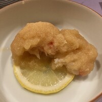 お座敷 天婦良 あやめ - 大根おろしと車えび(レモン風味)を割ってみた