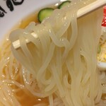 大同苑 - 麺リフトアップ