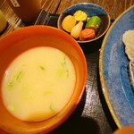 かつ泉 - 最高に美味しい味噌汁