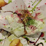 Maison4125 - 抹茶のムース♪現代美術アーティストのシェフの色鮮やかなデザート♪(’13.09月にて)