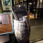 Maison4125 - 外観　樽もアート♪