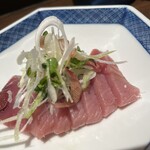 ビレッジ - カツオをたっぷりのお薬味で。ペロリ