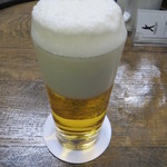 ビールスタンド重富 - 参度注ぎ 500円