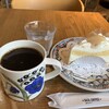 SAZA COFFEE - 桃のショートケーキと本日のコーヒーLサイズで1,260円