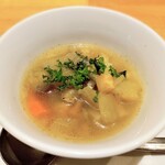 洋食 おがた - スープ　野菜たっぷりのスープ