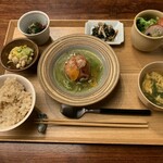 グッドフードスタジオ カルダモン - 