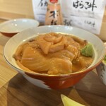 新潟 soul food 稲生邸 - 鮭いくら丼のいくら抜き　豪華