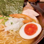 神楽 海老で鯛を釣る麺堂 - 