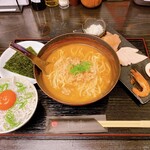 神楽 海老で鯛を釣る麺堂 - 