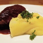 洋食 おがた - メイン　ハンバーグ