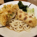 しぶそば - 冷・かきちくうどん。