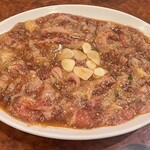 焼肉 スタミナ苑 - 薄切りにんにくカルビ