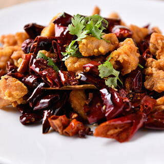 素材の味を活かした中国料理を堪能。全メニューテイクアウト可能