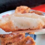 新ちゃん - ぎょうざ　包み面