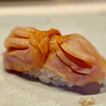 すしやのたい悟 - 赤貝（別注）