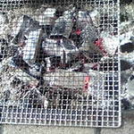 Broiler Garden>OKUBO - 大きな炉の中の炭火