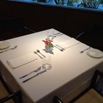 アロマティコ - テーブル