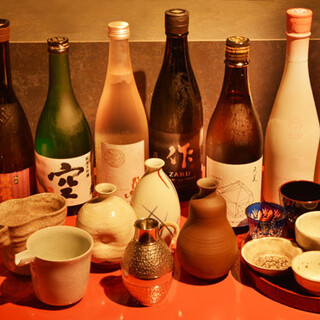 We have a wide selection of delicious sake that goes well with the food. Enjoy your favorite cup