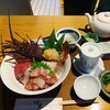 伊勢海老　海鮮蒸し料理　華月