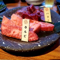 神戸牛焼肉 石田屋。Hanareの上 - 