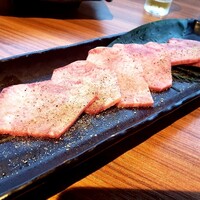 神戸牛焼肉 石田屋。Hanareの上 - 