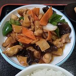 台湾料理 福祥居 - 鶏肉の黒胡椒炒め定食