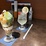 倉式珈琲店 - ミニ和風パフェとレモンスカッシュ