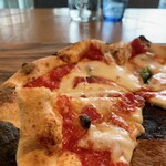 ザ コートヤード キッチン - 耳部分が美味しい！