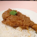 シェフス - ランチメニュー 数量限定 シェフスカレー、1,200円。