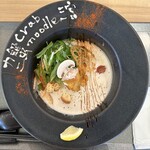 カニ蟹 crab noodle 三宮 - 白蟹noodle スタンダード(980円、真上から)